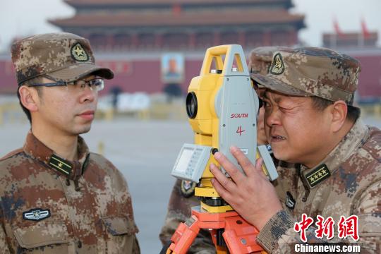 中部战区某测绘导航队总工程师温立新：为打胜仗导航