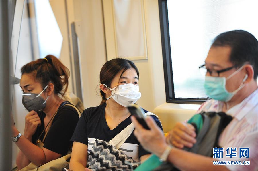 北部战区陆军某边防旅：冰雕雪塑美如画