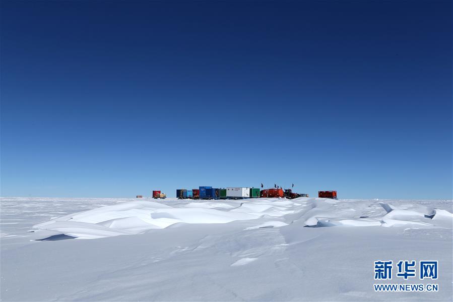 北部战区陆军某边防旅：冰雕雪塑美如画