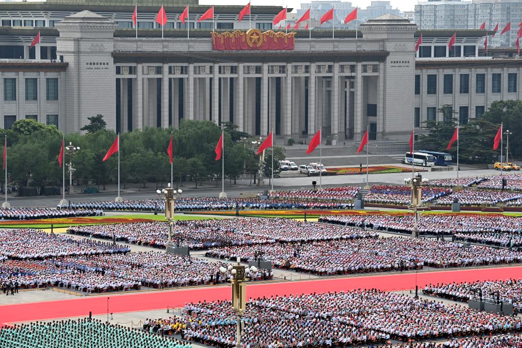 庆祝中国共产党成立100周年大会将隆重举行(二)