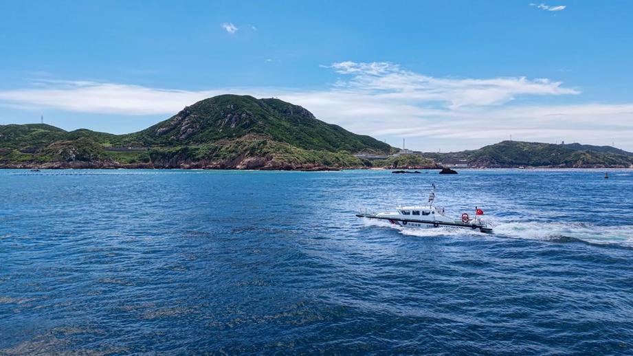 他们在国门前为祖国“守岁”