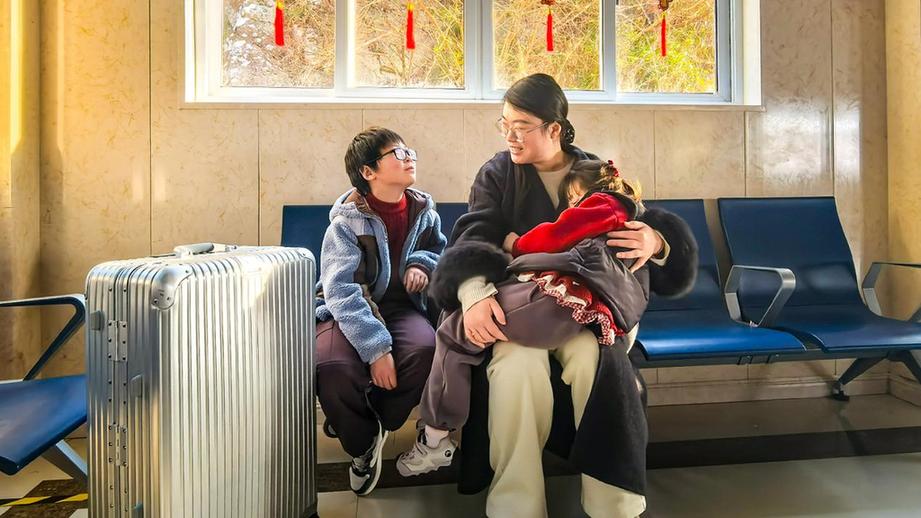 他们在国门前为祖国“守岁”