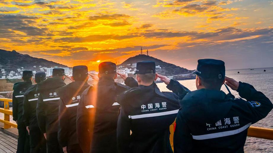 他们在国门前为祖国“守岁”