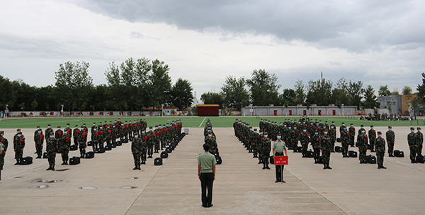 武警北京总队新训三大队喜迎2020年新兵入营