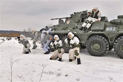俄国防部敲定新年度“大事”