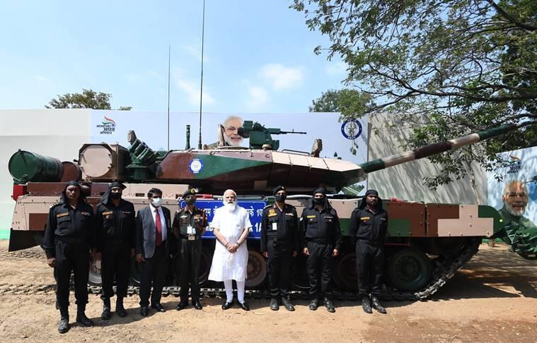 莫迪将印度最强国产坦克交给印军 还要把它部署到北部边境