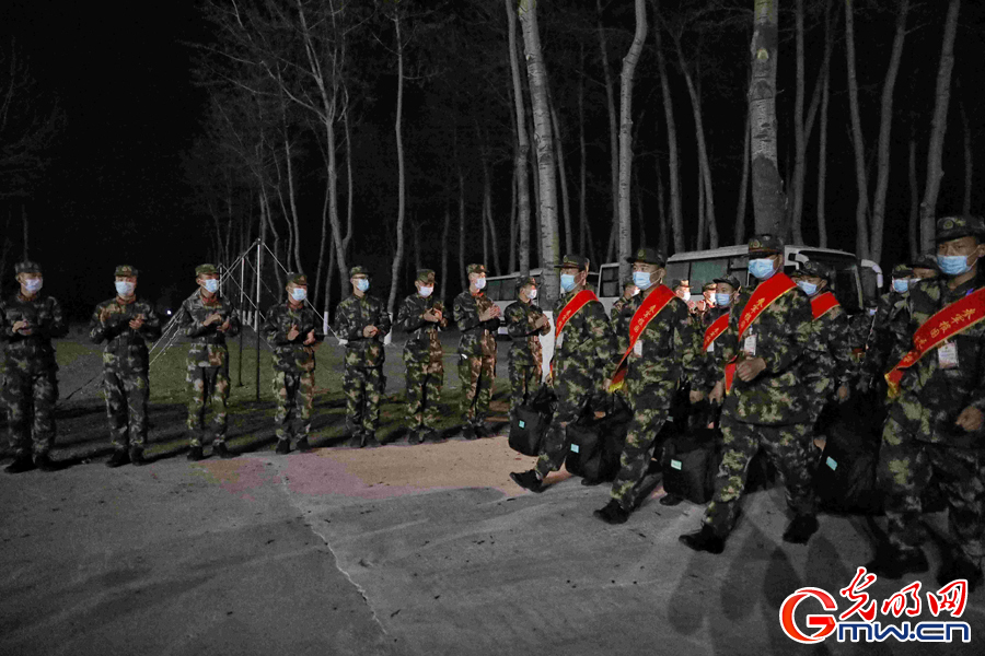 武警北京总队某部迎来2021年度首批春季入伍新兵