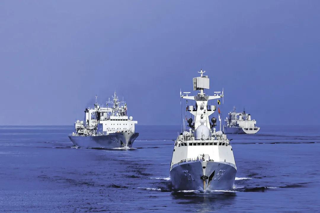 中国海军第40批护航编队正式担负亚丁湾护航任务