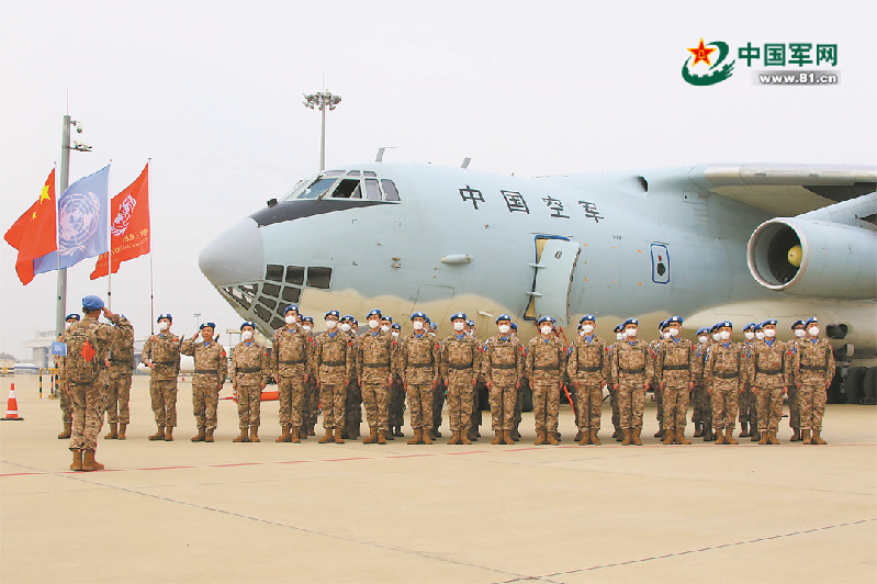 中国第3批赴阿卜耶伊维和直升机分队出征