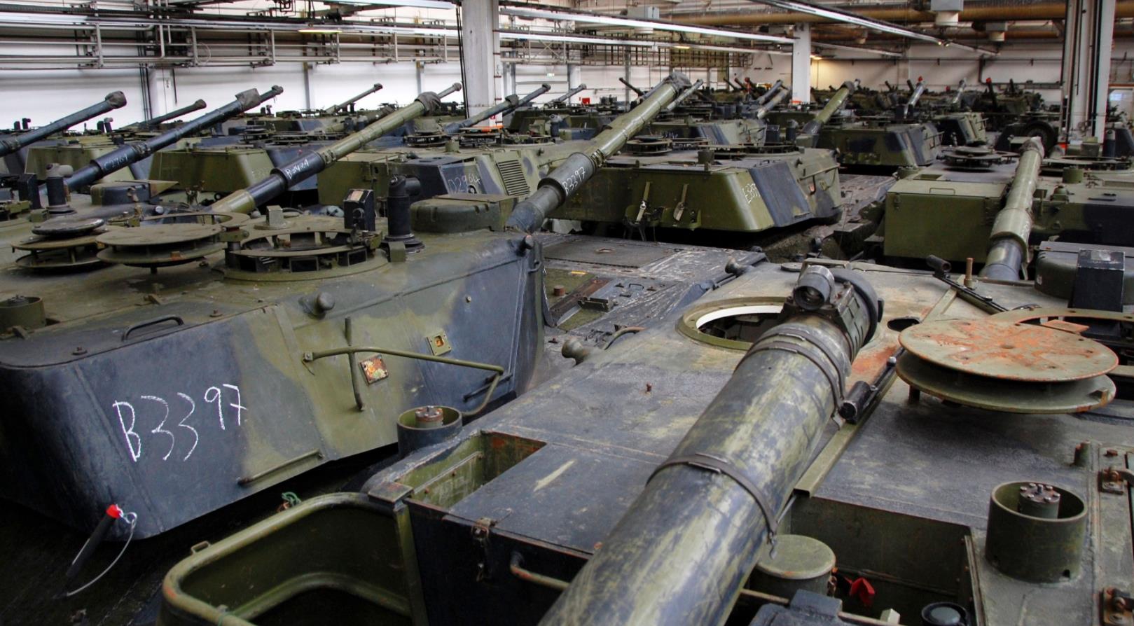 德荷丹宣布：至少100辆“豹”1坦克将交付乌克兰