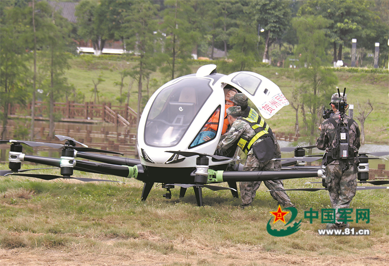 广西贺州市军地组织抗洪抢险实战化演练侧记