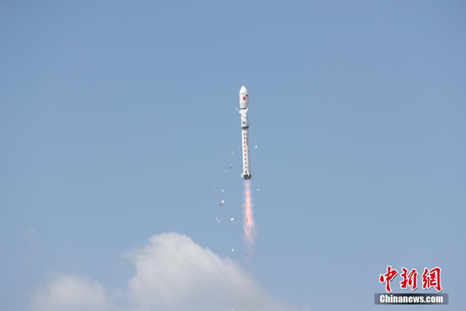 中国成功发射四象01星等4颗卫星
