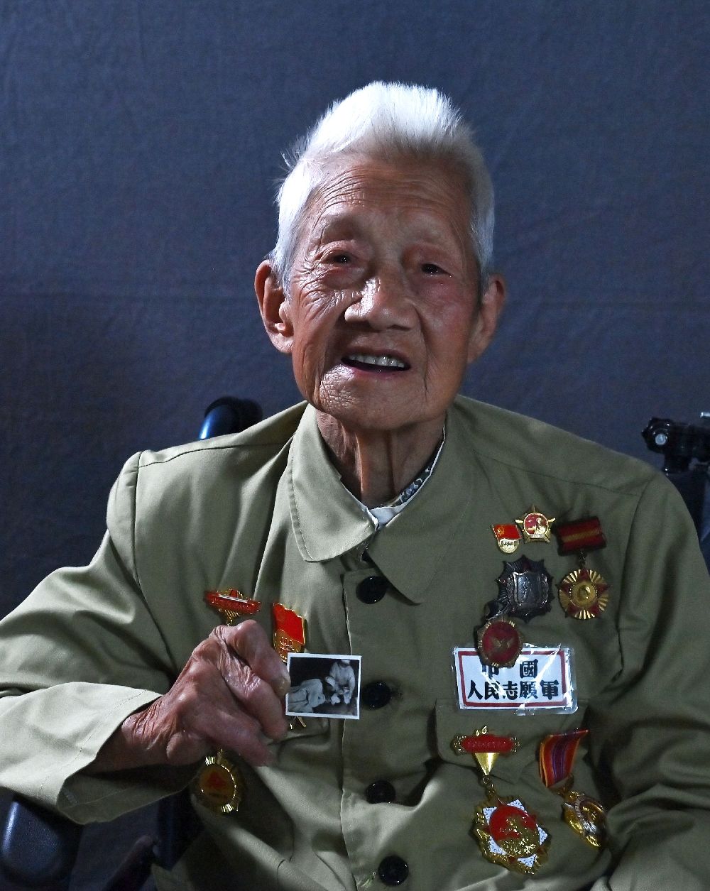 穿越70年，志愿军英雄与“青春之我”同框