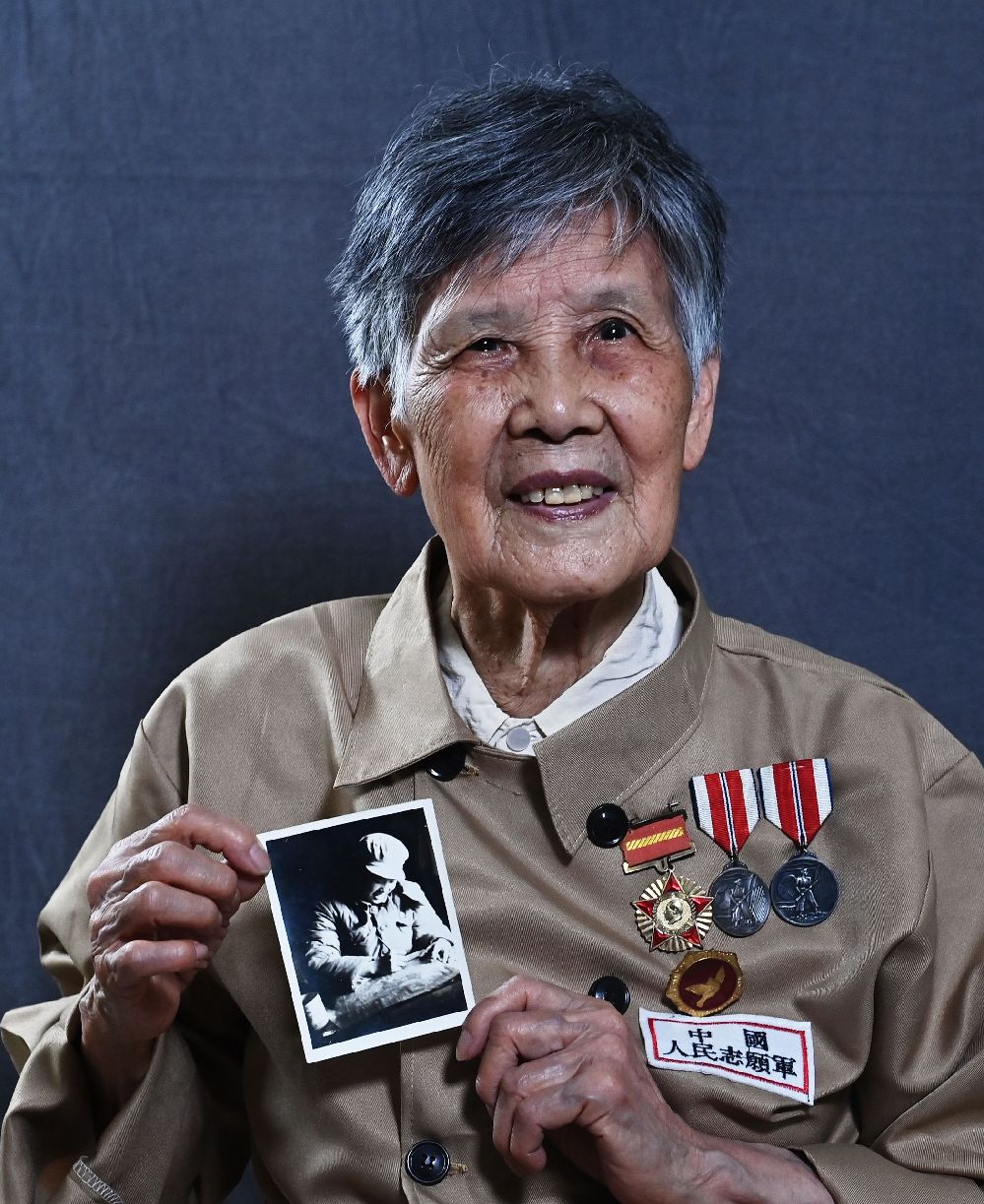 穿越70年，志愿军英雄与“青春之我”同框