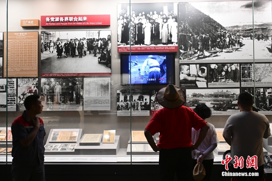 日本宣布无条件投降78周年：中国人民抗日战争纪念馆参观者众多