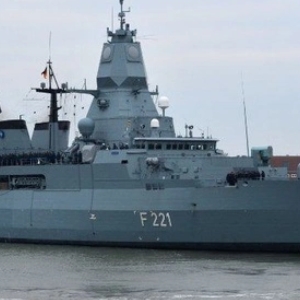 德国“黑森”号护卫舰将赴红海护航