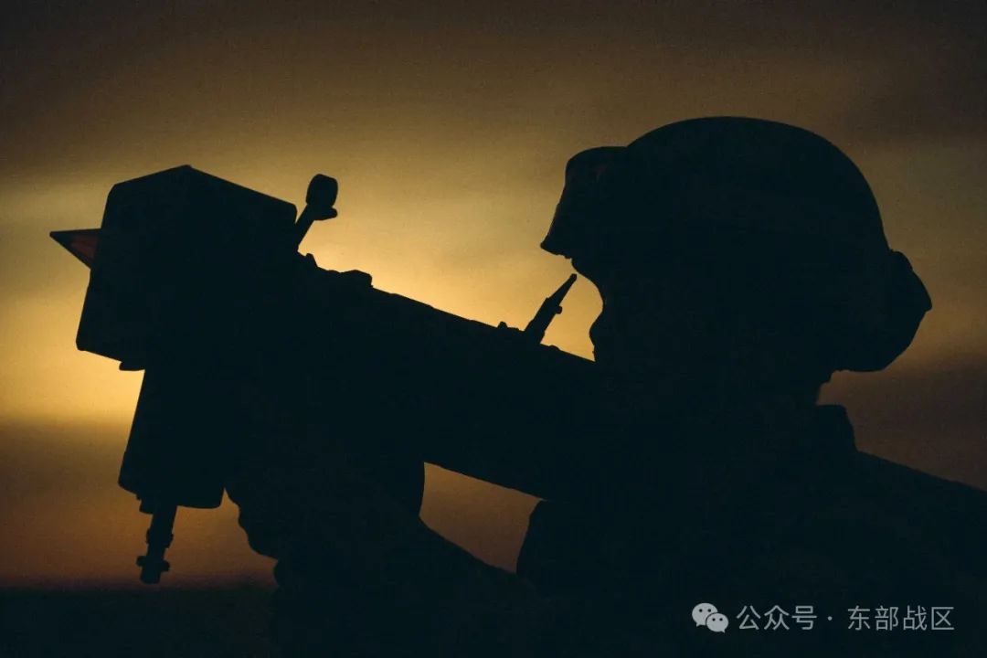 第72集团军某旅防空分队开展实弹射击训练