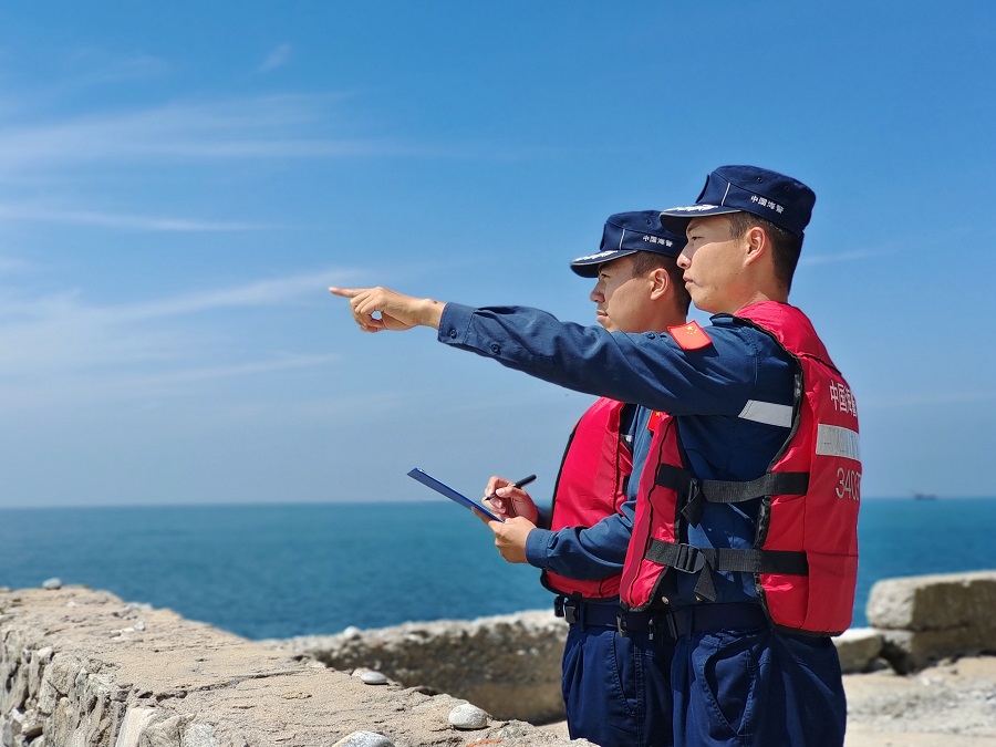 把炽热青春献给祖国海疆——山东烟台海警局忠诚履行海上执法使命侧记