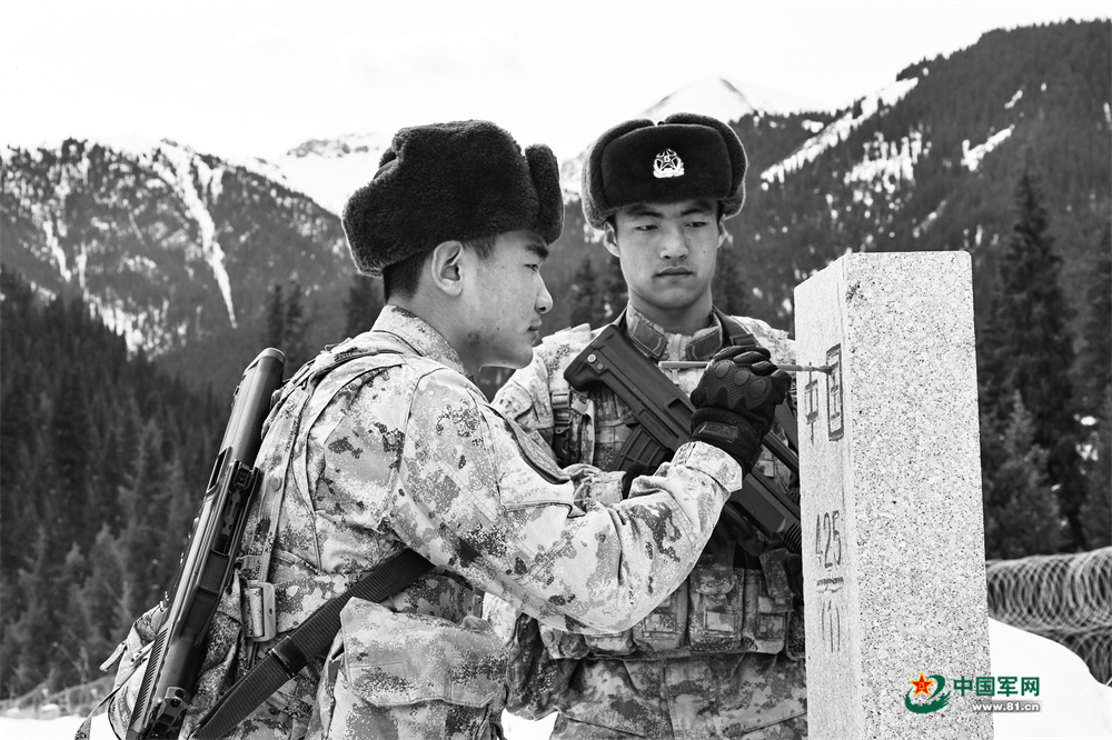 雪线之上的坚守：边关 “春天” 永驻心间