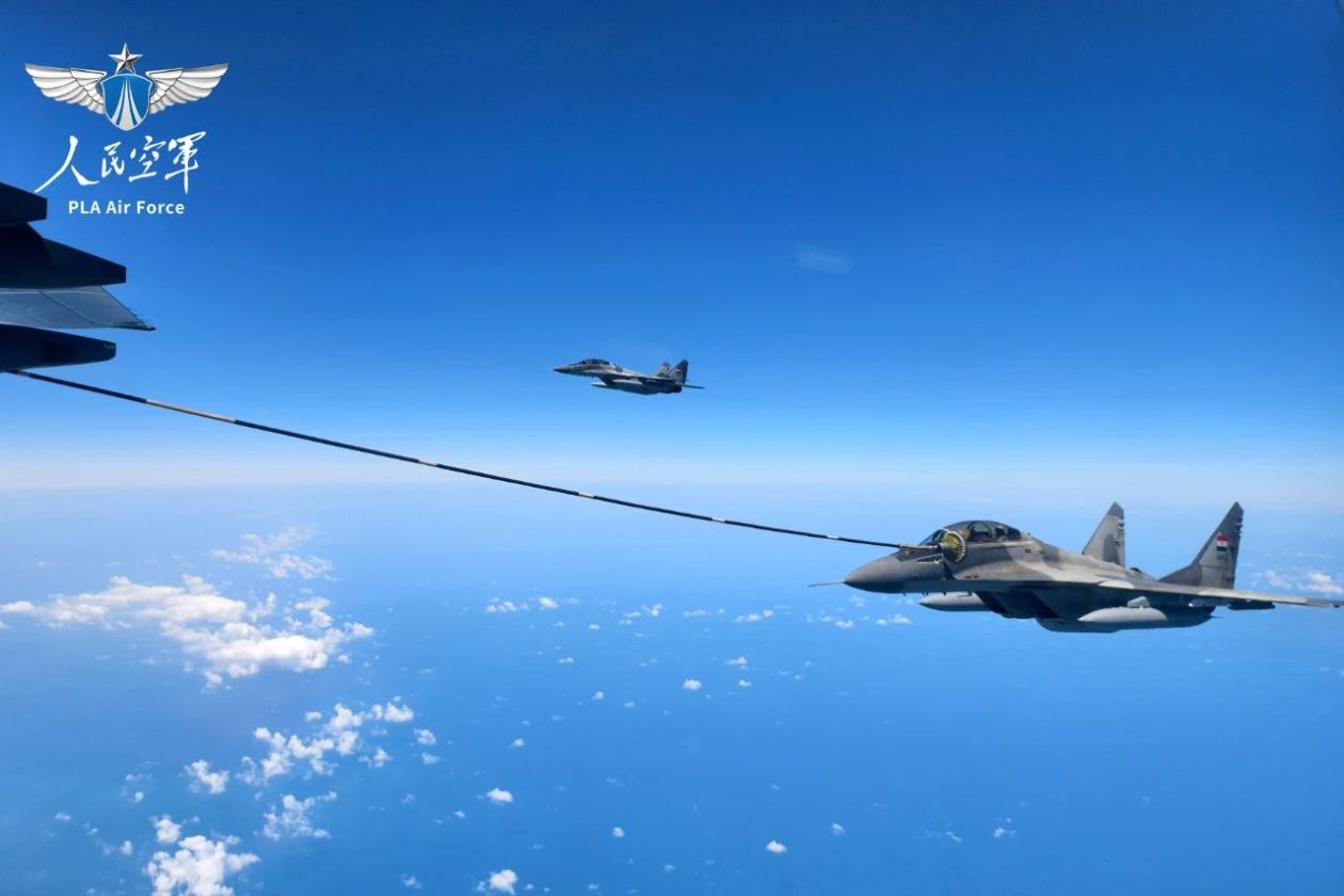 中埃“文明之鹰-2025”演习空中加油