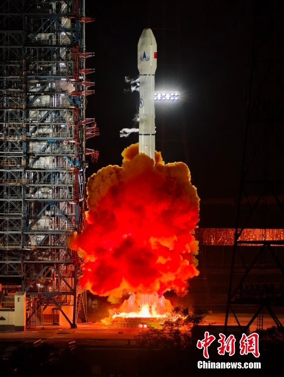 天问二号任务发射圆满成功