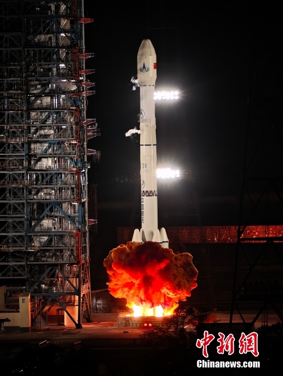 天问二号任务发射圆满成功