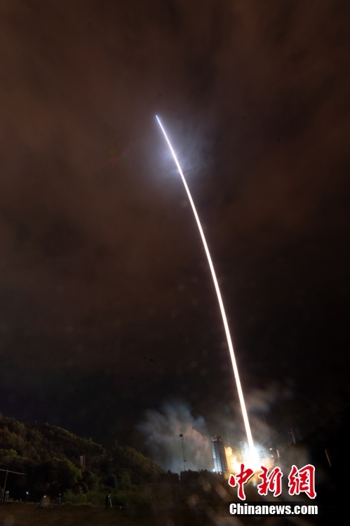 天问二号任务发射圆满成功