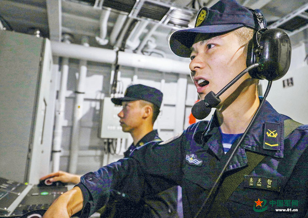 犁波踏浪砺精兵 海军某护卫舰支队舰艇编队训练
