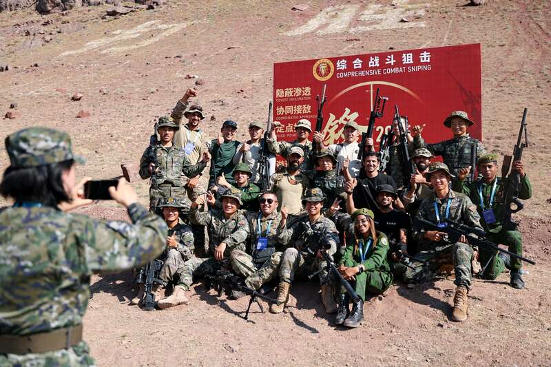 “锋刃-2025”国际狙击手射击竞赛落幕