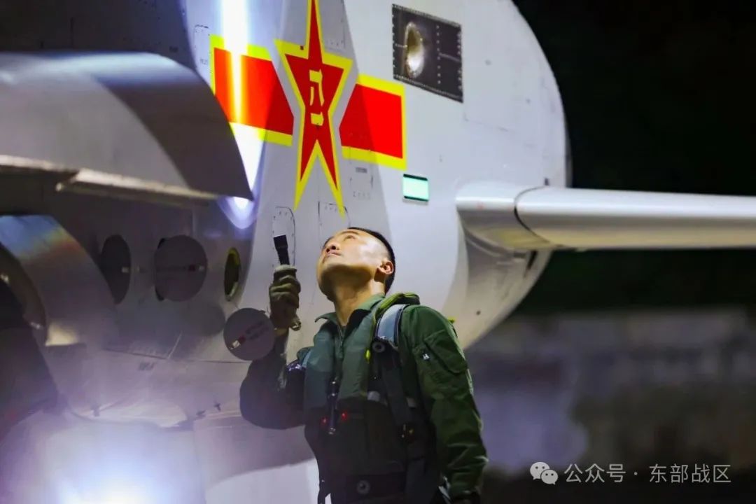 暗夜出击，拂晓淬刃