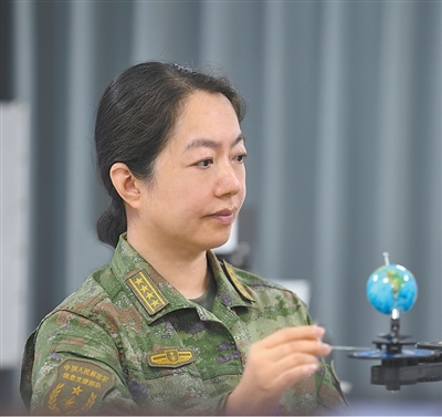 信息支援部队某研究所研究员何元智：科技报国 打造“天网”