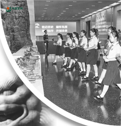 各界干部群众和部队官兵参观《为了民族解放与世界和平》主题展览侧记