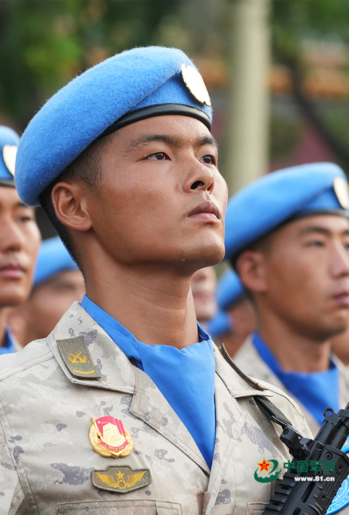 我在阅兵现场｜拉近拉近再拉近，这些行进中的“中国名片”有你吗？