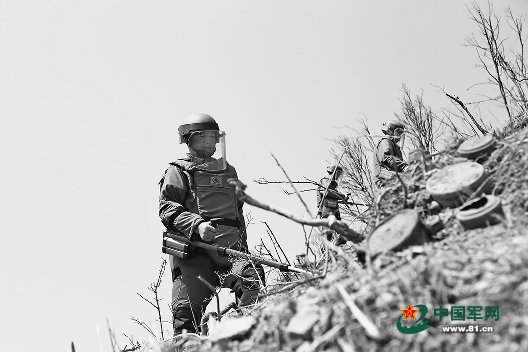 军营观察丨一群扫雷尖兵的突围之路