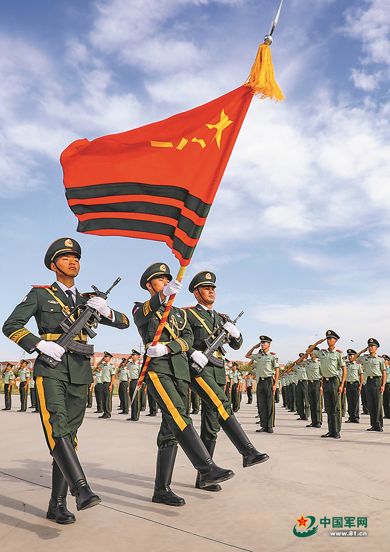 致敬，老兵！他们为自己的军旅生涯画上圆满句号