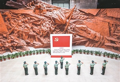 千里奔流势未穷
