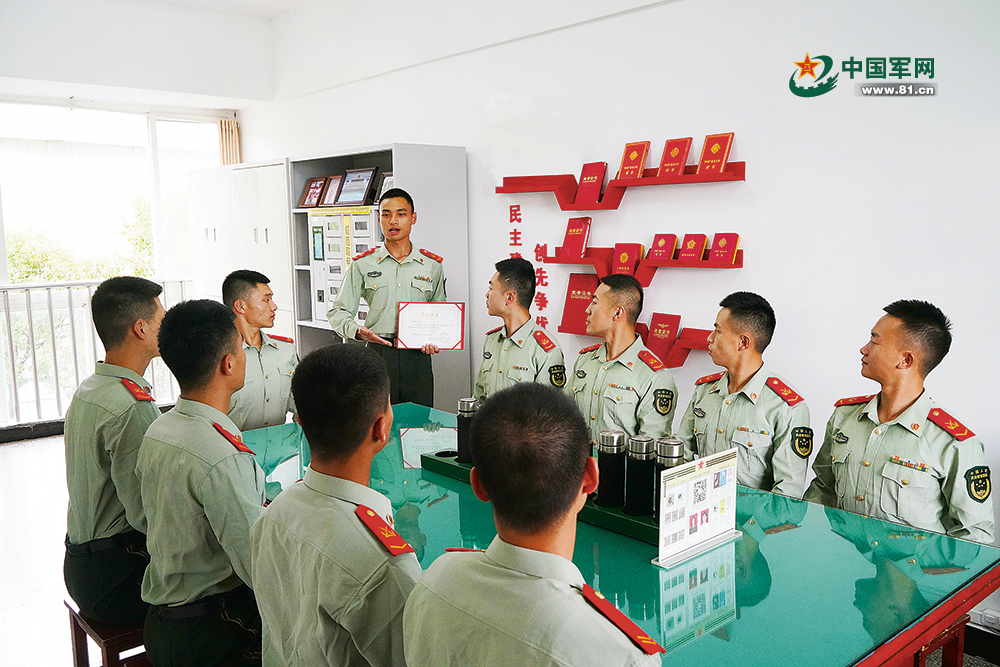 这个支队创新荣誉激励方式：班排“荣誉角” 动力“加油站”