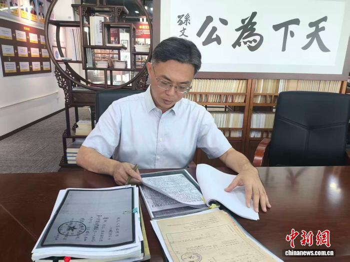 日记本里藏初心：一位抗战将领的青春誓言与家国情怀