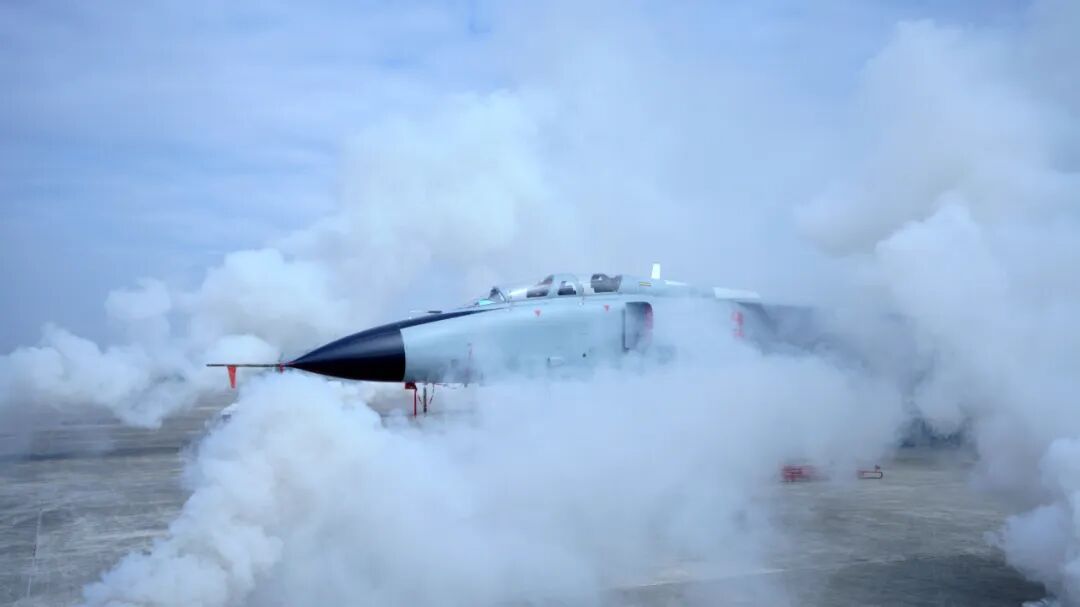 防空警报骤然响起，这场演练拉开战幕……