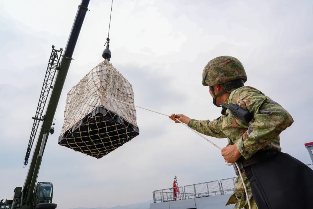 舰艇编队“遭袭”！直击后装综合保障演练现场