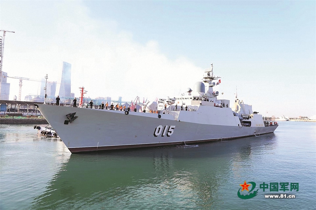 越南海军护卫舰访问青岛