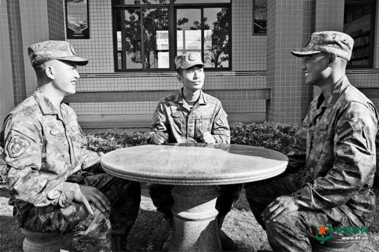 扎进“兵堆”里帮到“心坎”上