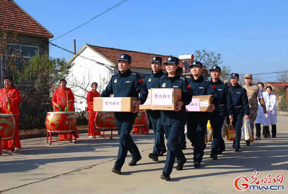 海疆情深绘新卷 山东海警局多地发力助乡村振兴