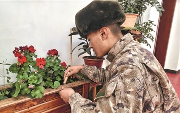 昆木加哨所 雪线之上有春天