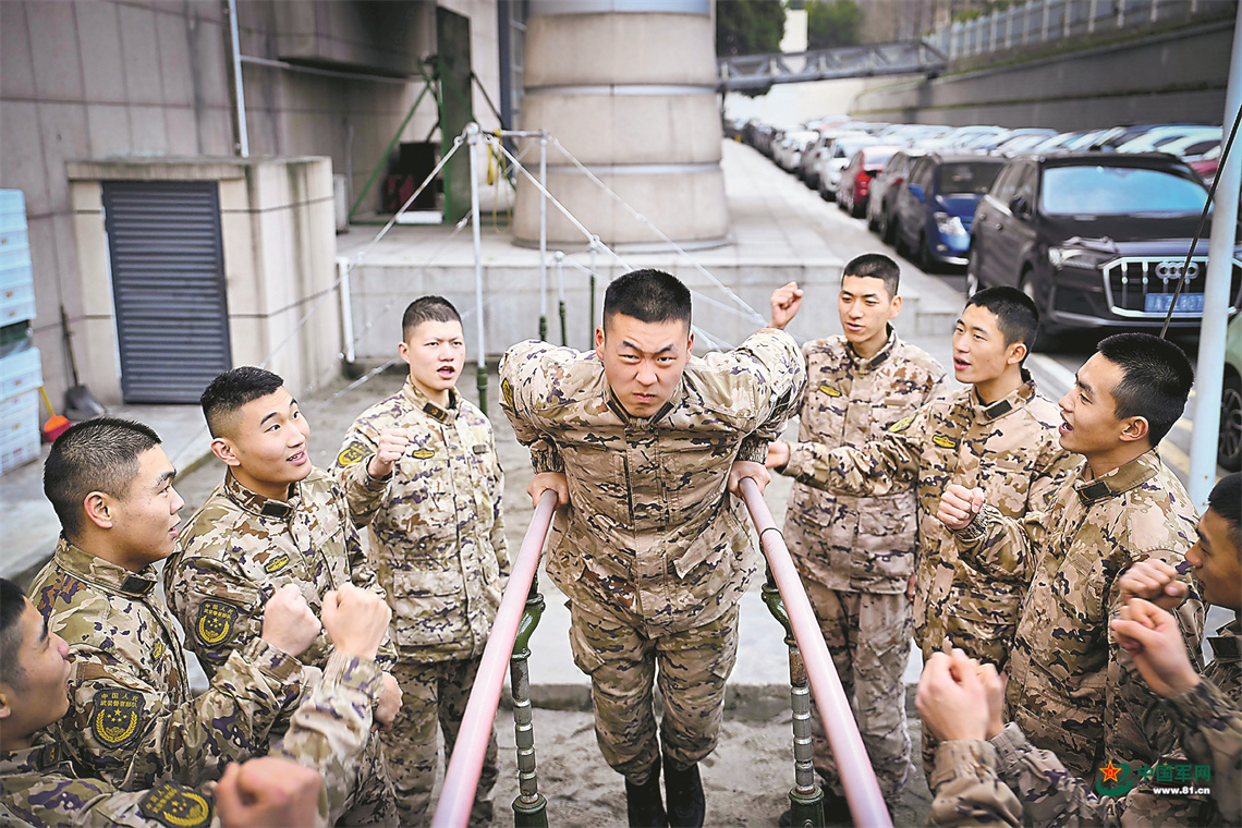 基层走来“不一样的考核组”