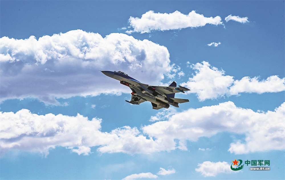 军营观察丨一名“蓝军”参谋的思维进阶 b54be422419b1ad11e71144650d87318.jpg