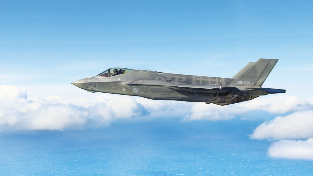 《中国国防报》推出整版报道 剖析日本近期军事危险动向