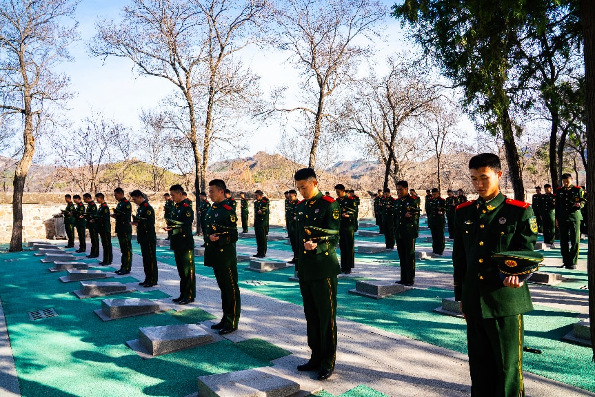 清明祭英烈 薪火永相传丨武警第一机动总队某支队官兵缅怀先烈铸忠诚