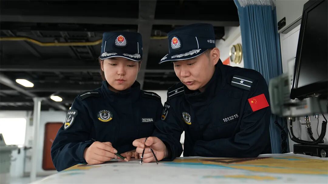 海疆奋斗者丨这位海警姑娘,在风浪中坚定前行