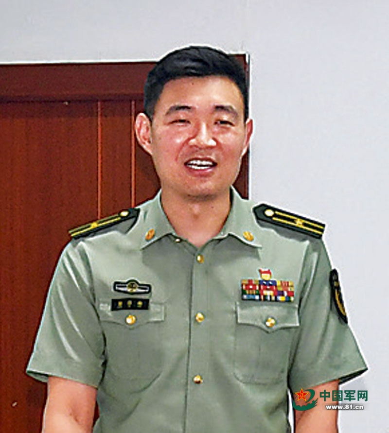 “两优一先”风采录丨全国优秀党务工作者杨泽楠:当好基层“党代表”